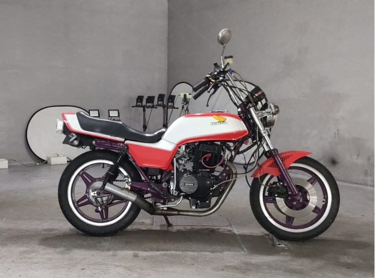 Мотоцикл Honda CB450N з пробігом 61820 km
