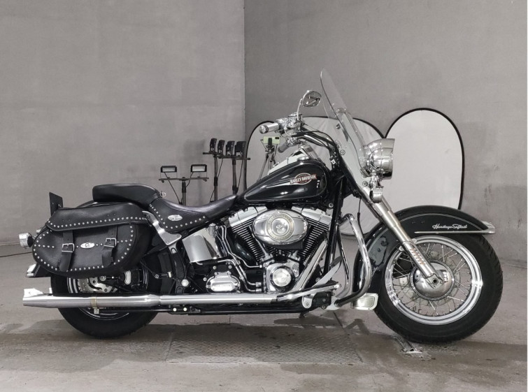 Мотоцикл HD HERITAGE FLSTC1580 с пробегом 18760 km