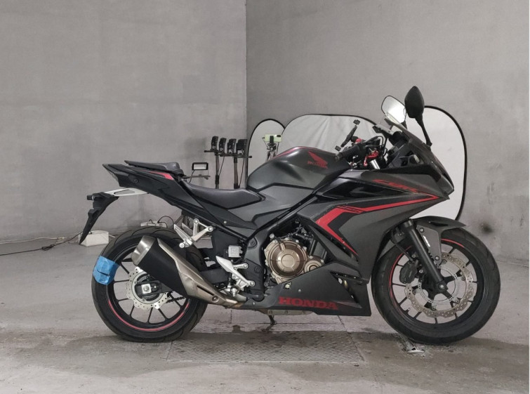 Мотоцикл Honda CBR400R з пробігом 24650 km