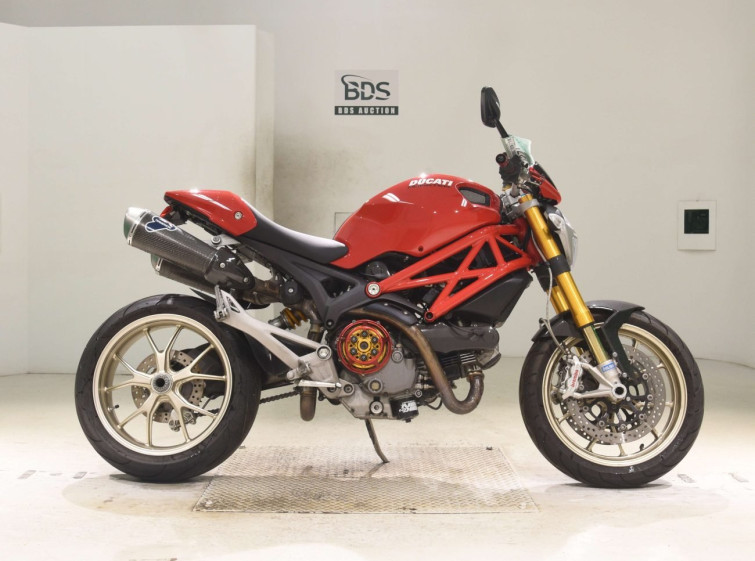 Мотоцикл Ducati MONSTER 1100S