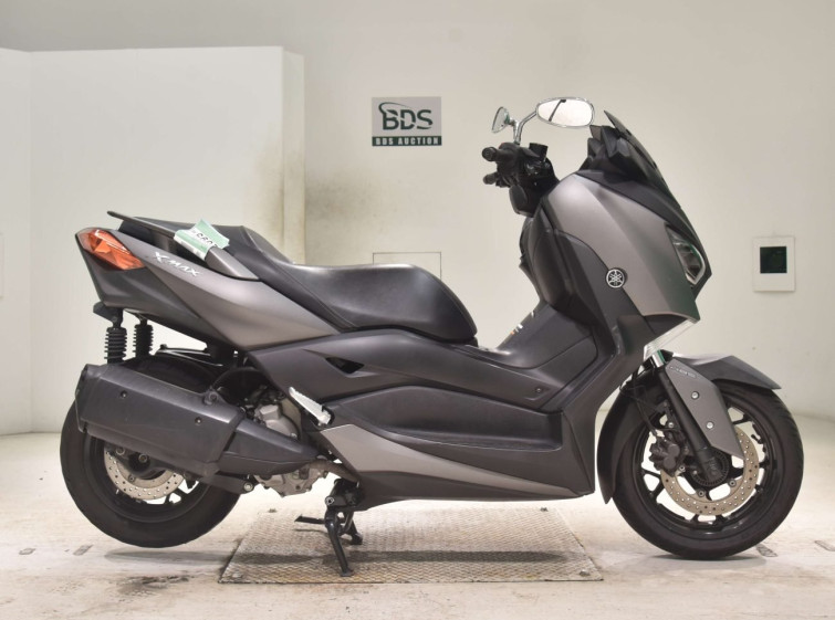 Мотоцикл Yamaha X-MAX250 с пробегом 23953 km