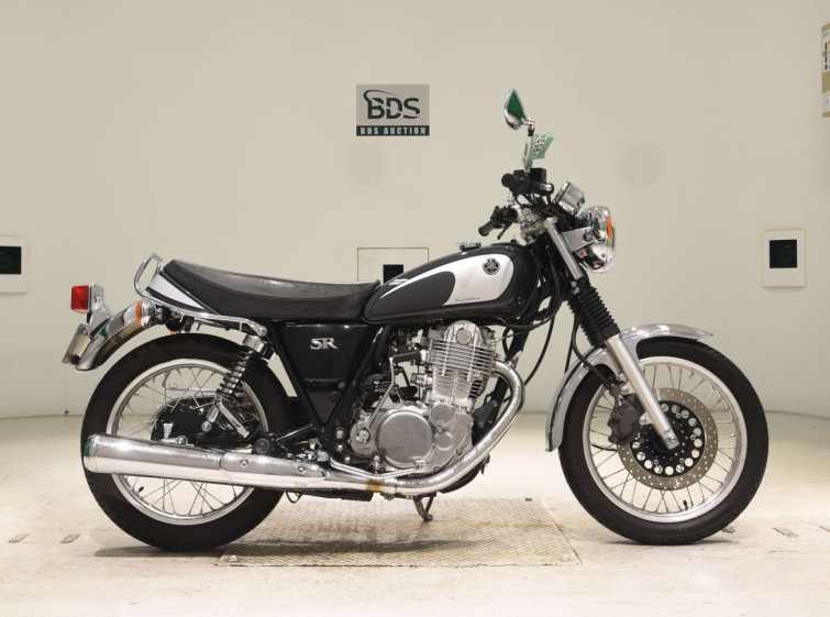 Мотоцикл Yamaha SR400 з пробігом 6608 km