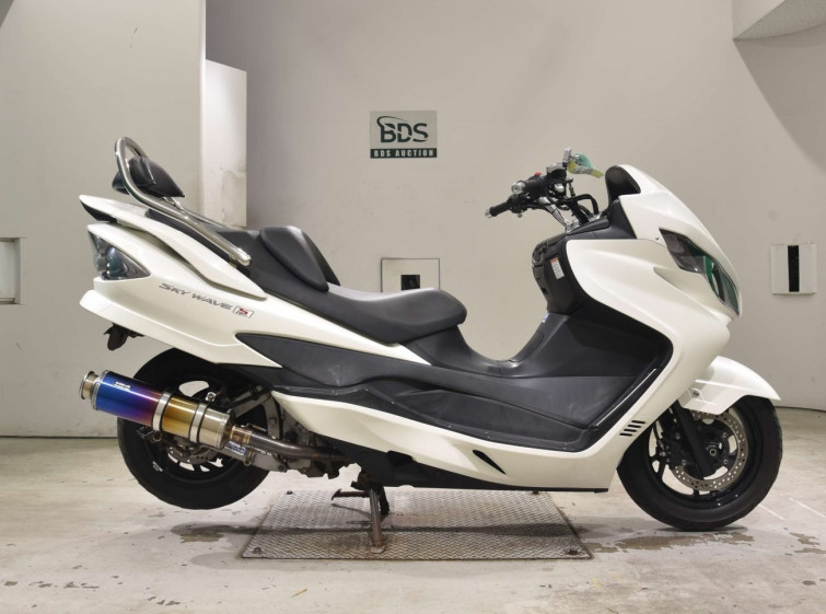 Мотоцикл Suzuki SKYWAVE 250S с пробегом 15785 km