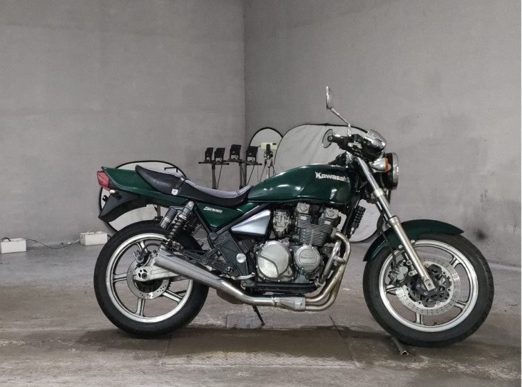 Мотоцикл Kawasaki ZEFAR 550 с пробегом 59644 km