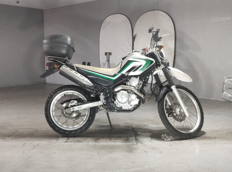 Мотоцикл Yamaha SEROW XT250 с пробегом 21489 km