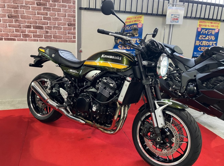 Мотоцикл Kawasaki Z900RS с пробегом 6150 km