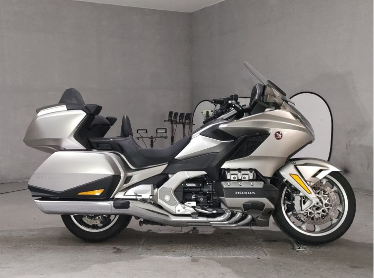 Мотоцикл Honda GL1800 TOUR D з пробігом 30599 km