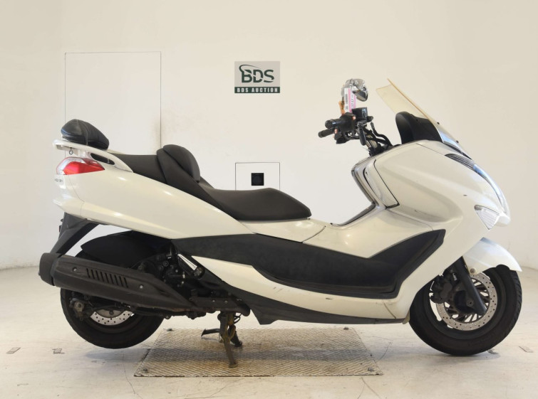 Мотоцикл Yamaha MAJESTY 250 с пробегом 63999 km