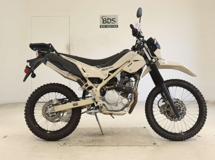 Мотоцикл Kawasaki KLX150L с пробегом 3794 km