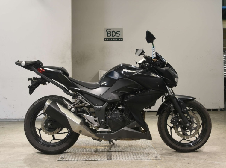 Мотоцикл Kawasaki Z250 с пробегом 42951 km