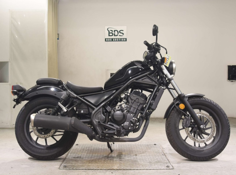 Мотоцикл Honda REBEL CMX250 з пробігом 1402 km