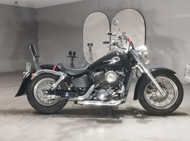 Мотоцикл Honda SHADOW 400
