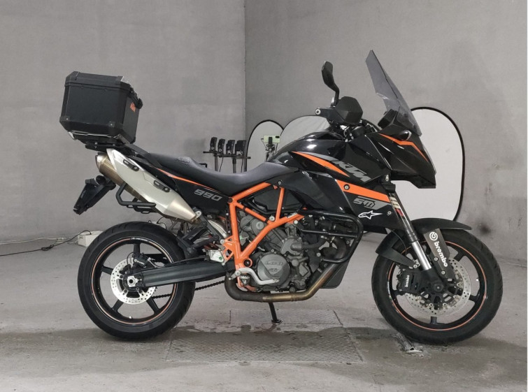 Мотоцикл KTM 990 SUPERMOTO T з пробігом 40280 km