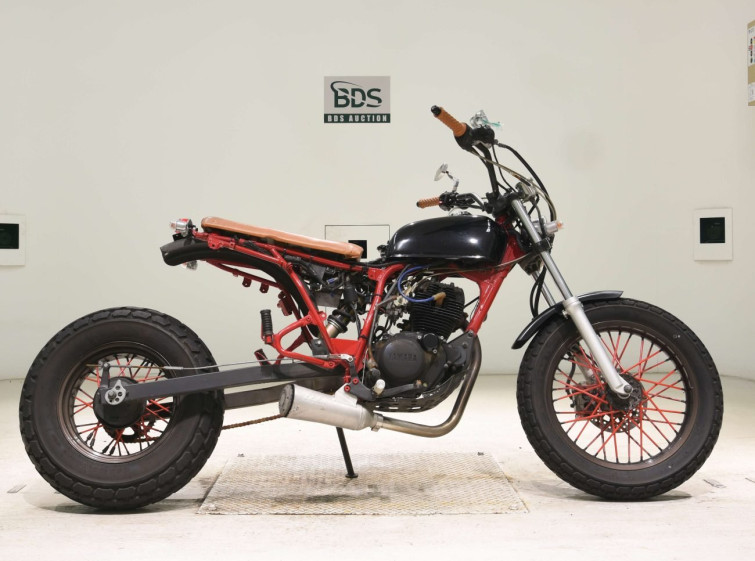 Мотоцикл Yamaha TW200E с пробегом 15105 km