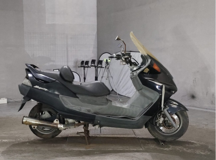 Мотоцикл Yamaha MAJESTY 250C с пробегом 33973 km