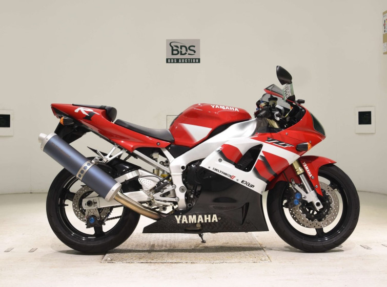 Мотоцикл Yamaha YZF-R1 с пробегом 39522 km