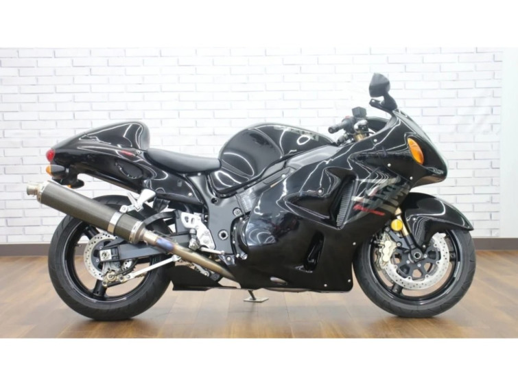 Мотоцикл Suzuki GSX1300R HAYABUSA з пробігом 8063 km
