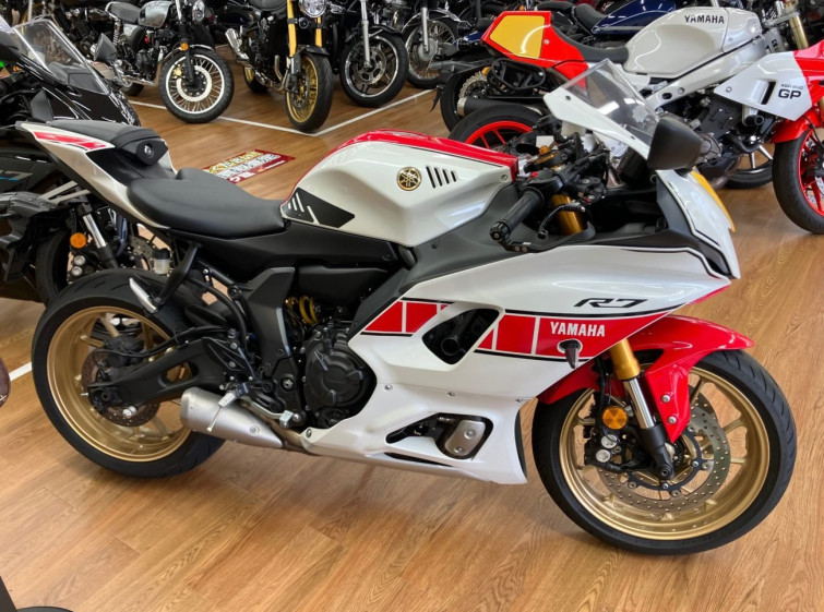 Мотоцикл Yamaha YZF-R7 с пробегом 8361 km