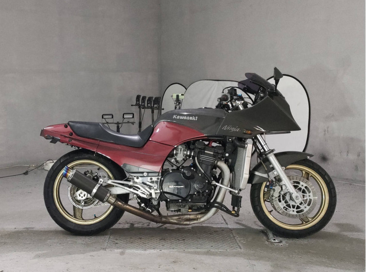 Мотоцикл Kawasaki GPZ900R с пробегом 55043 km