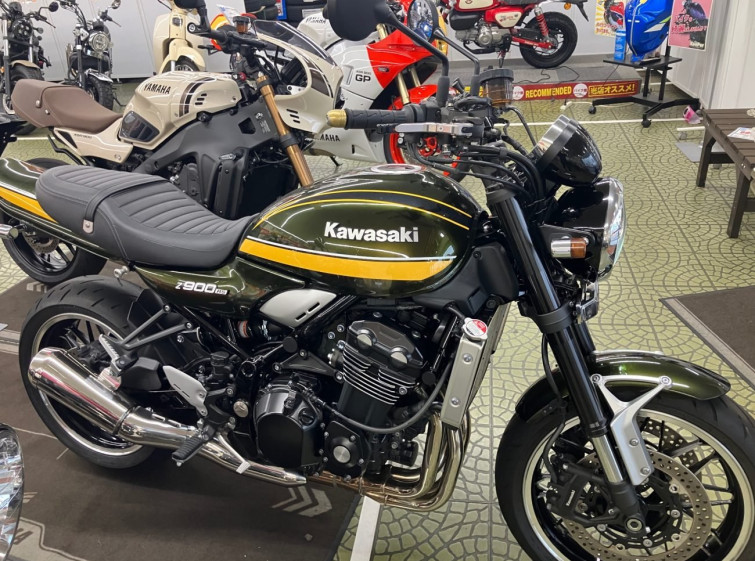 Мотоцикл Kawasaki Z900RS з пробігом 6858 km