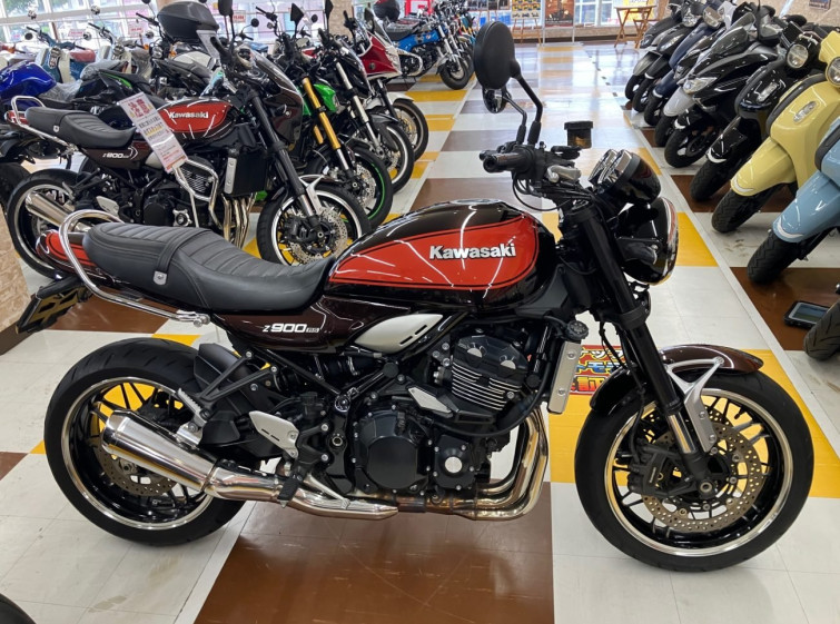 Мотоцикл Kawasaki Z900RS с пробегом 20133 km