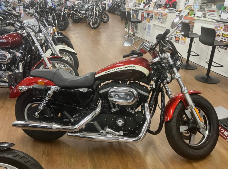 Мотоцикл HD SPORTSTER CUSTOM XL1200C з пробігом 15798 km