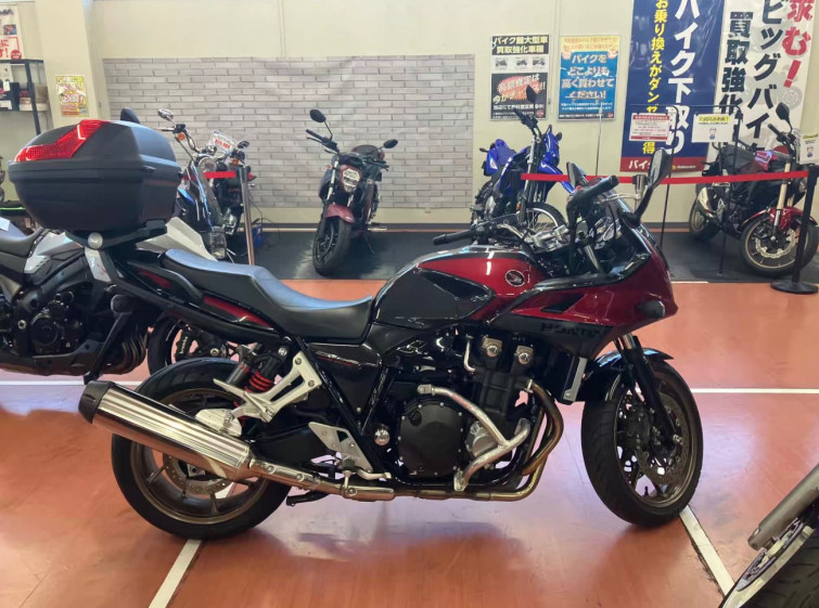 Мотоцикл Honda CB1300SF BOLDOR с пробегом 13848 km