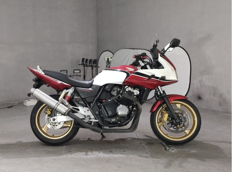 Мотоцикл Honda CB400 SUPER BOL D’OR з пробігом 59097 km