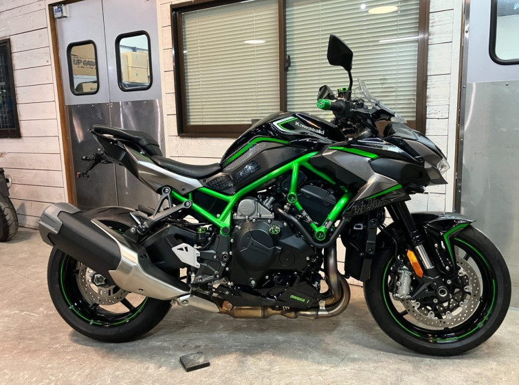 Мотоцикл Kawasaki Z H2 з пробігом 11241 km