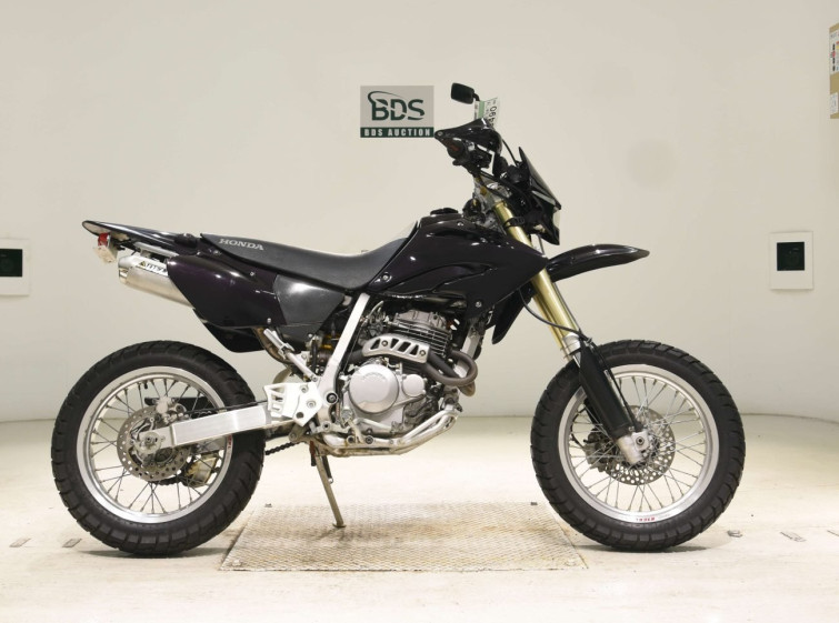Мотоцикл Honda XR250 MOTARD с пробегом 8902 km