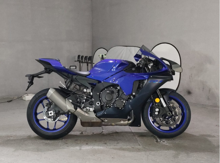 Мотоцикл Yamaha YZF-R1 с пробегом 2532 km