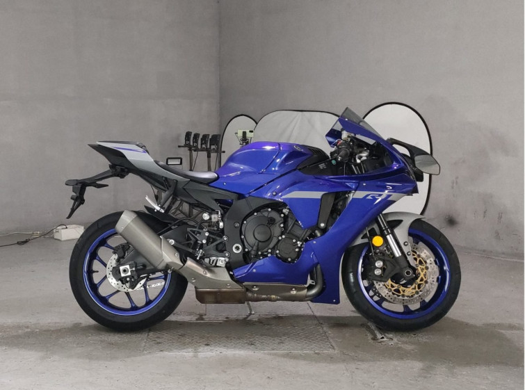 Мотоцикл Yamaha YZF-R1 с пробегом 15384 km