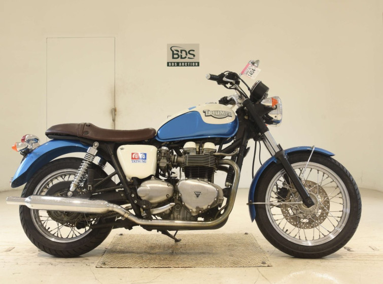 Мотоцикл Triumph BONNEVILLE с пробегом 10561 km
