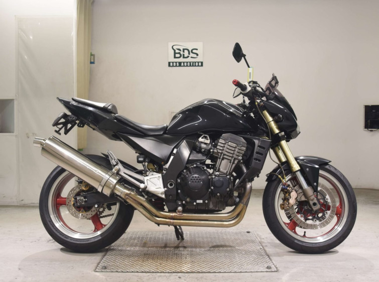 Мотоцикл Kawasaki Z1000 с пробегом 53092 km