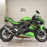 Мотоцикл Kawasaki ZX-4RR с пробегом 5289 km