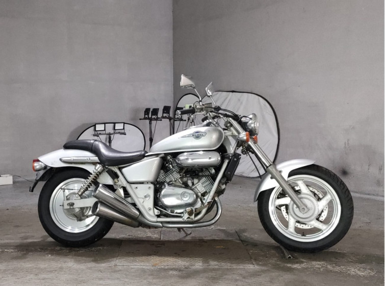 Мотоцикл Honda MAGNA250 с пробегом 30056 km