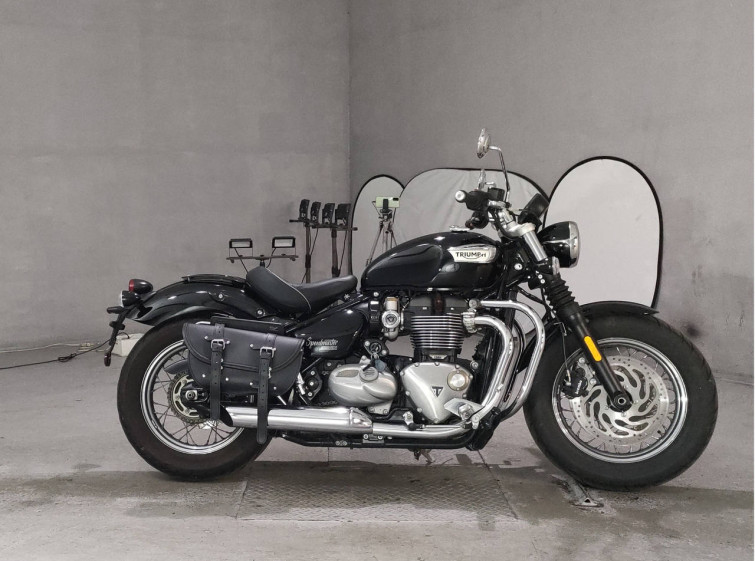 Мотоцикл Triumph bonneville speedmaster с пробегом 4633 km