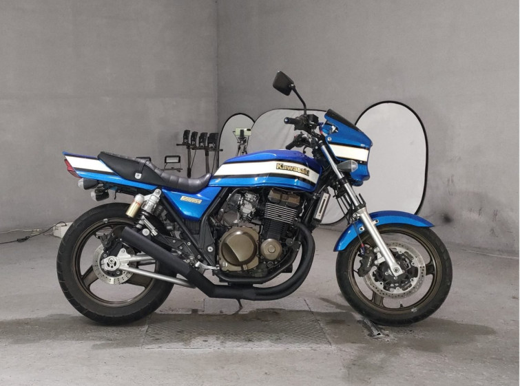 Мотоцикл Kawasaki ZRX400 з пробігом 14346 km