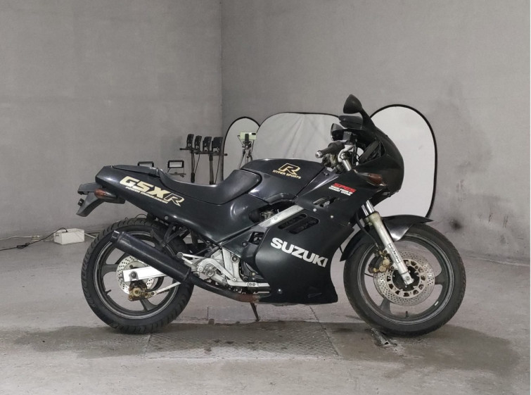 Мотоцикл Suzuki GSX-R250 з пробігом 34561 km