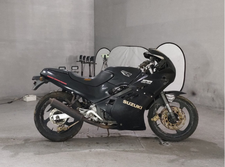 Мотоцикл Suzuki GSX-R250 з пробігом 14110 km