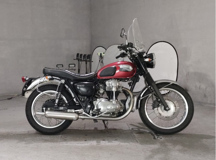 Мотоцикл Kawasaki W400 з пробігом 24644 km