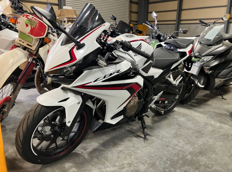Мотоцикл Honda CBR400RA с пробегом 2628 km