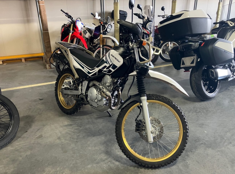 Мотоцикл Yamaha SEROW XT250 с пробегом 36436 km