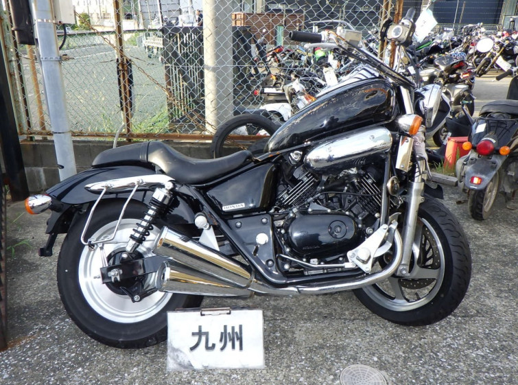 Мотоцикл Honda MAGNA250 с пробегом 14617 km