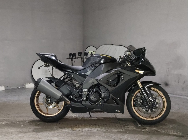 Мотоцикл Kawasaki NINJA ZX-10R с пробегом 38692 km