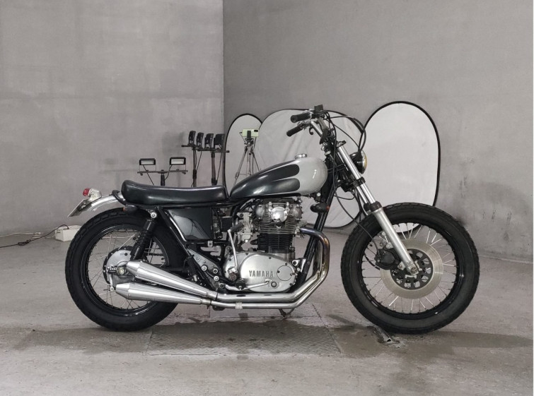 Мотоцикл Yamaha TX650 с пробегом 4582 km