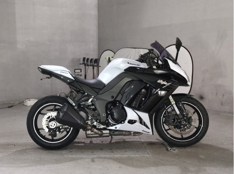 Мотоцикл Kawasaki NINJA1000 с пробегом 32382 km