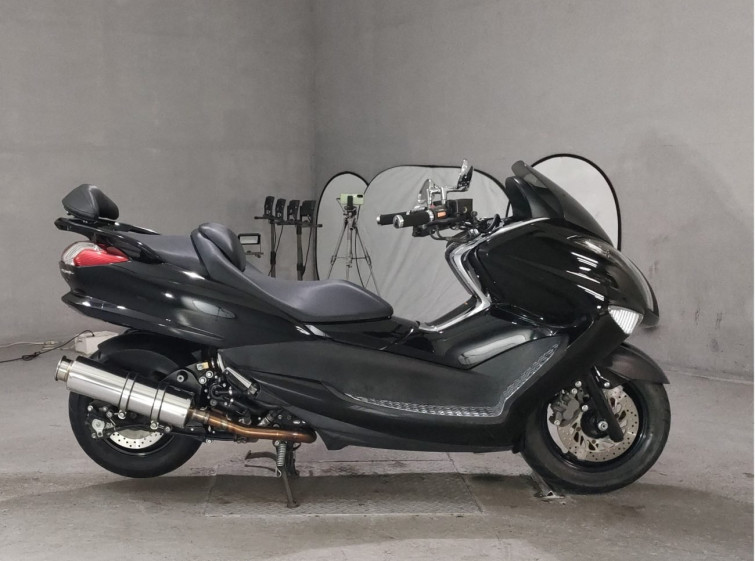 Мотоцикл Yamaha MAJESTY 250 з пробігом 1183 km