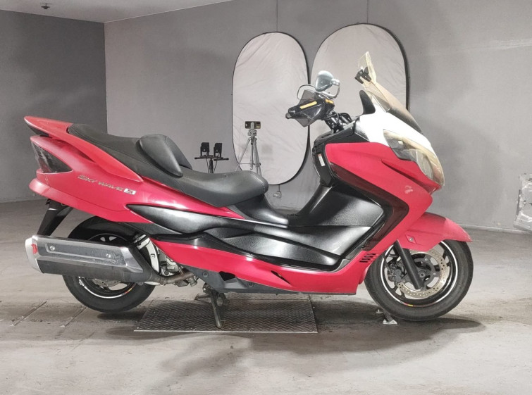 Мотоцикл Suzuki SKYWAVE 250S с пробегом 37833 km