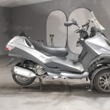 Мотоцикл Piaggio PEERAGE MP3 250RL